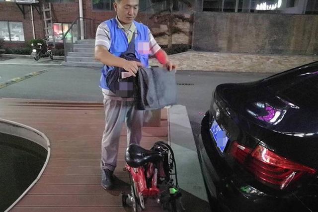 百亿市场下的代驾司机：黑夜里，有关等级、尊严和生计的故事