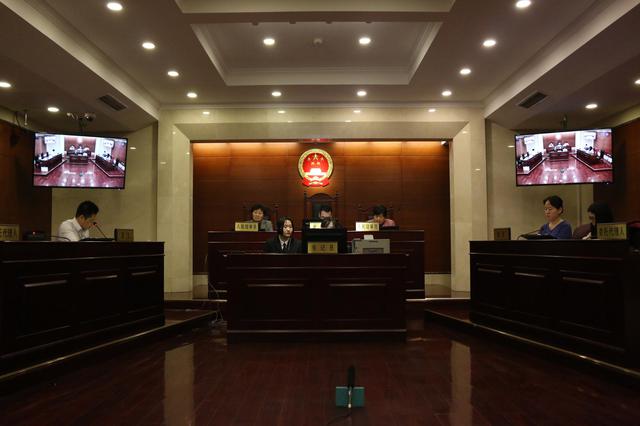 万达诉球员违约索赔两千万 庭上“天价”违约金成焦点