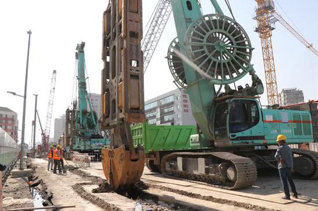 南京地铁7号线建设有新进展 东青石站深基坑开挖