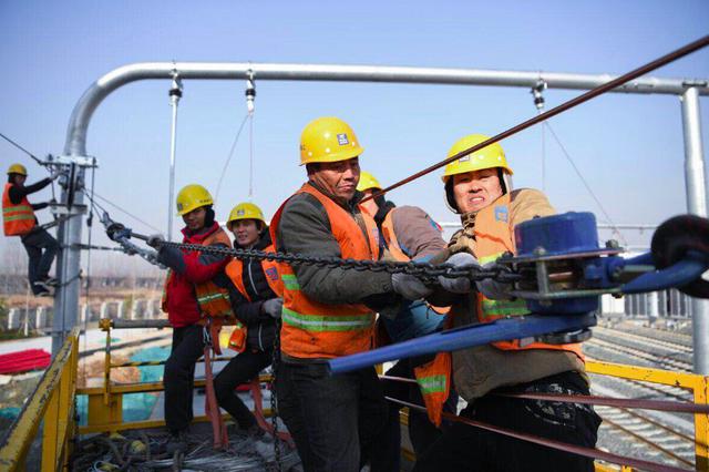 项目在哪家在哪 1000余名建设者坚守徐州地铁1号线