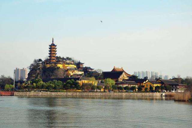 春节黄金周遇上大雪 镇江“五山”景区游客普涨两成