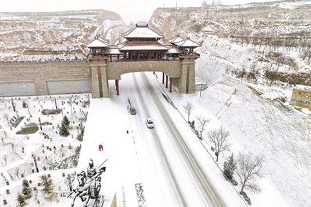 贫困县6200万修城门:承建公司年申报纳税仅7000元