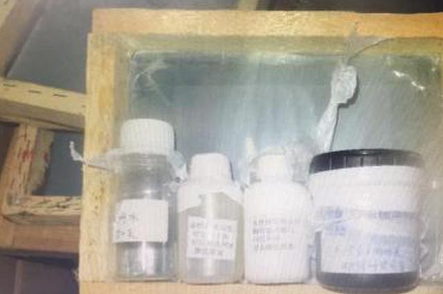 没钱花竟自己印 江苏90后“弱视”男子制造假币被抓