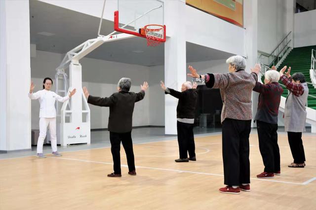 养老要让群众买得起！全国普惠养老首批试点落地宜兴