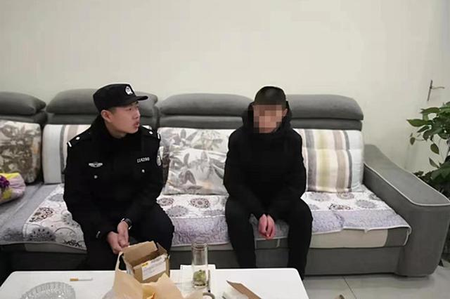 打了孩子后夫妻俩就出去玩了 回家后发现孩子不见了