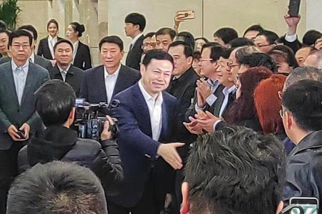 中国电信董事长杨杰调任中国移动董事长