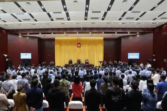 南京男子借"朋友"两万陷套路贷 反背债八百万抵押豪宅