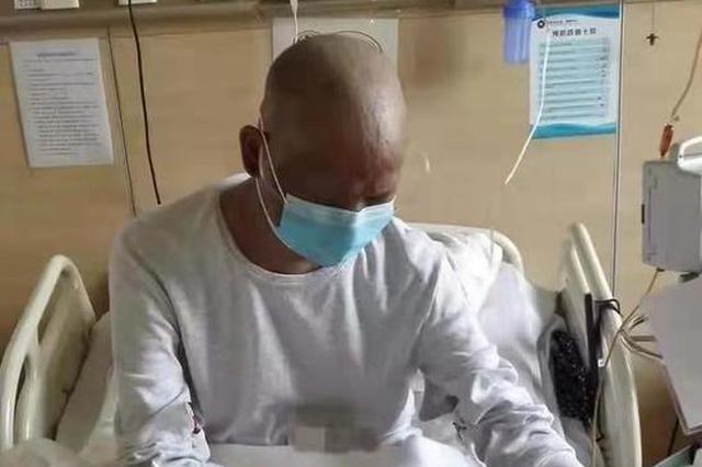 奥迪被指“车内异味致患白血病” 客服：未接到致病投诉