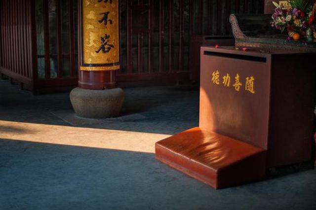 快递小哥辞职 干起盗窃寺庙功德箱的勾当