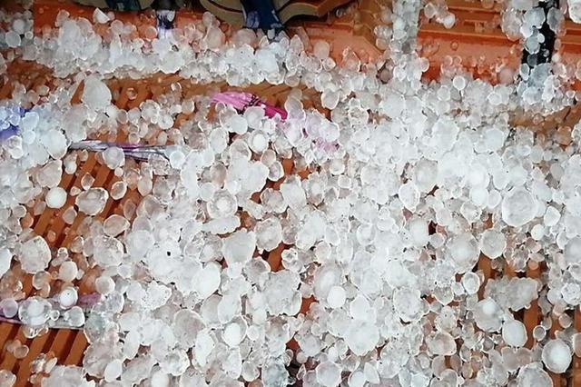 江苏将迎狂风暴雨、电闪雷鸣 还可能下冰雹