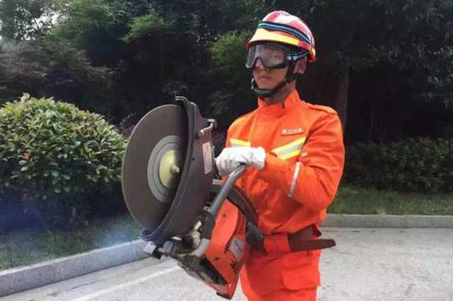 苏州救人牺牲消防员被批准为烈士