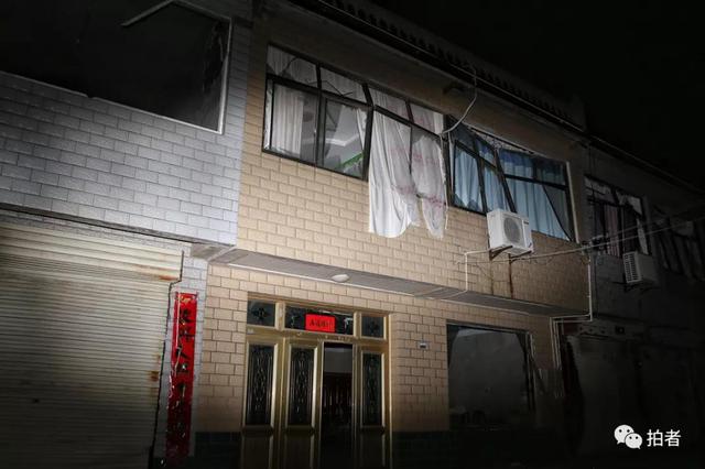 获救者:被埋后发短信对妻子说我爱你