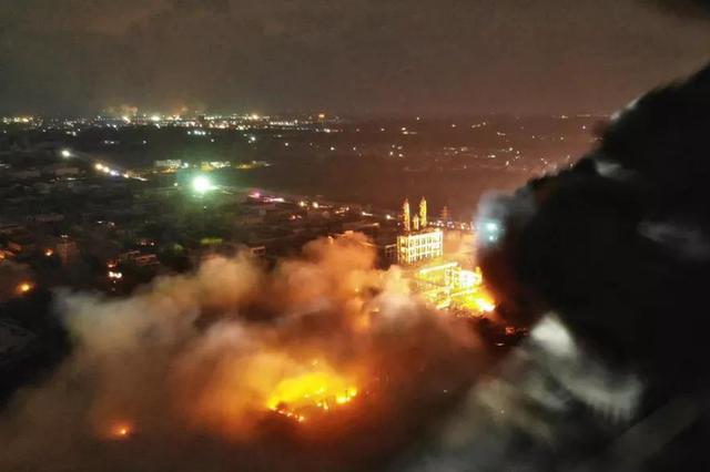 江苏响水一化工企业爆炸已致62人遇难