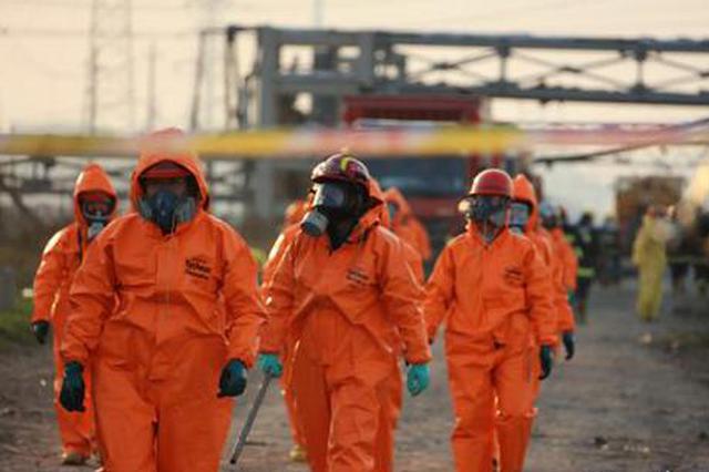 响水爆炸事故救援侧记：险情复杂VS科学施救