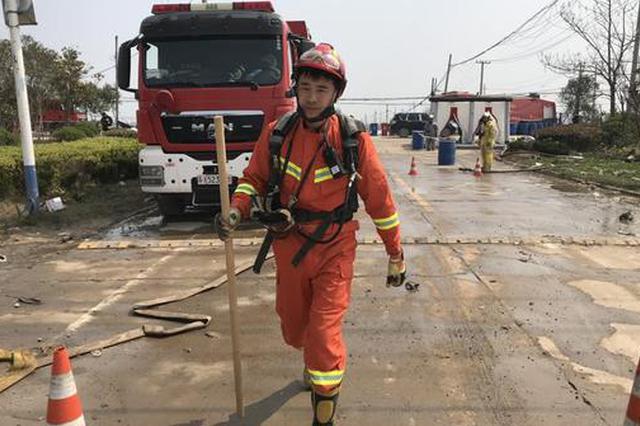 拍婚纱照前他跑了 准新娘却说：我没找错人