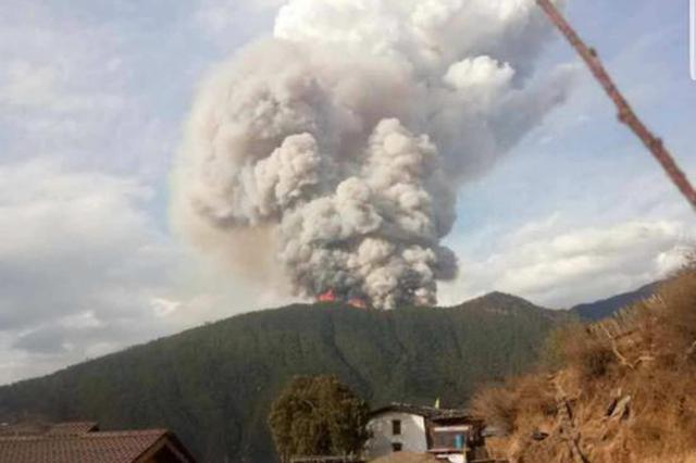 凉山扑火队员讲述爆燃瞬间：被迫跳向对面山崖求生