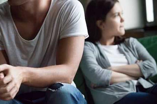 女子3年打针治疗29次验孕全落空 丈夫:我早结扎了