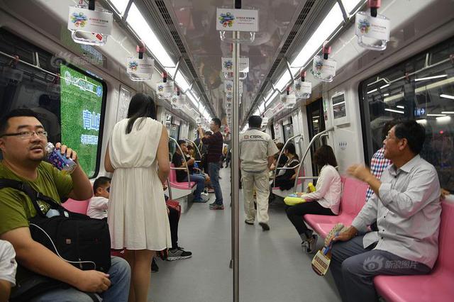 南京地铁加快“移动支付改造” 上半年所有车站闸机全部改完