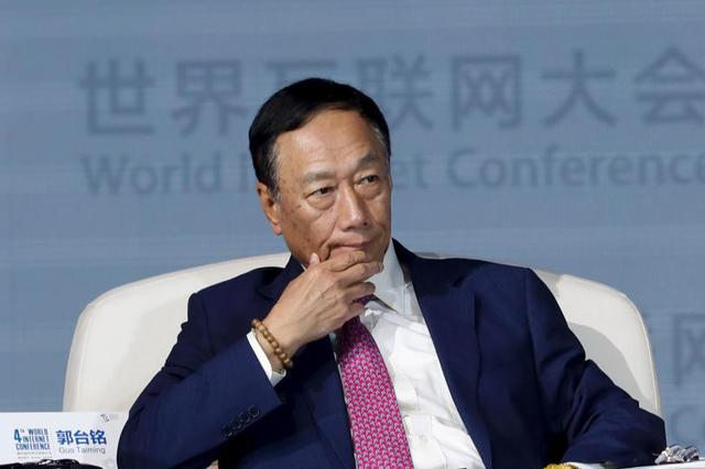 郭台铭：商而优则仕 逾400亿身价的代工之王