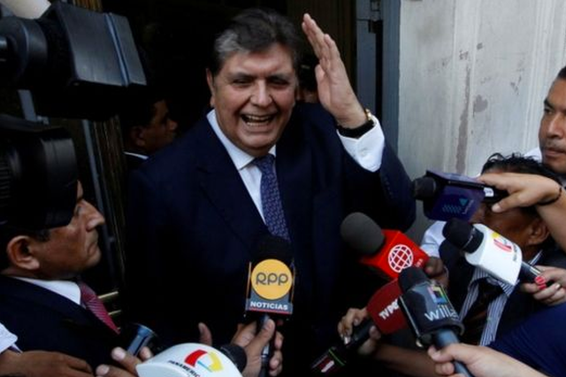 秘鲁前总统在被捕时企图开枪自杀 已被送医