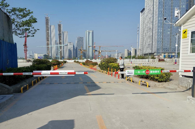 南京儿童医院河西分院新开临时停车场 快看看在哪里