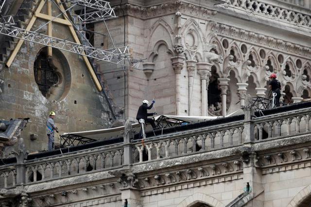 法媒称巴黎圣母院大火中存在"人为错误"