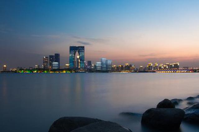 新华日报发表苏言署名文章：科学把握调稳平衡的辩证法