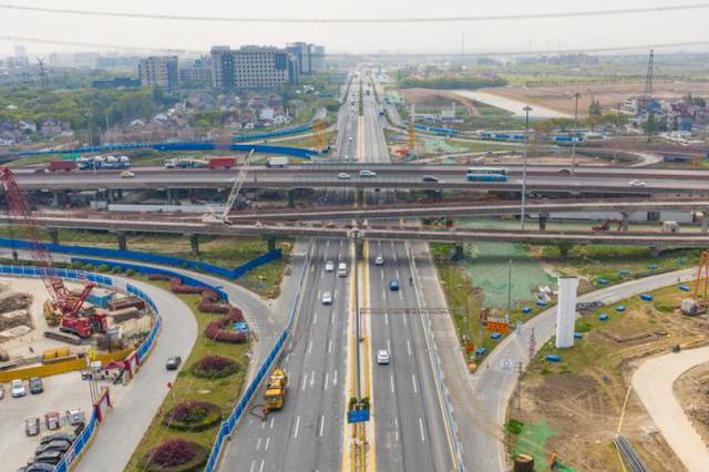 今明返程“大军”将涌入高速 这两天每天均有两个高峰时段