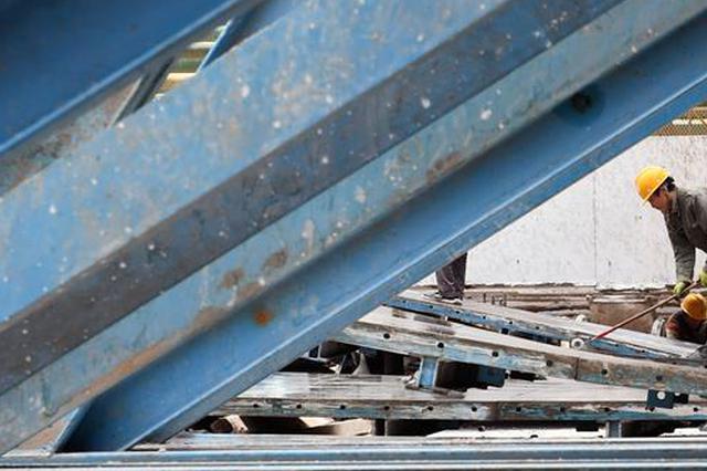 江苏常熟一在建工地发生安全事故 1人坠落身亡