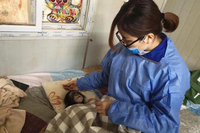 不肯吃药，感冒变肺炎！黑猩猩“宝宝”让大家揪心了一把