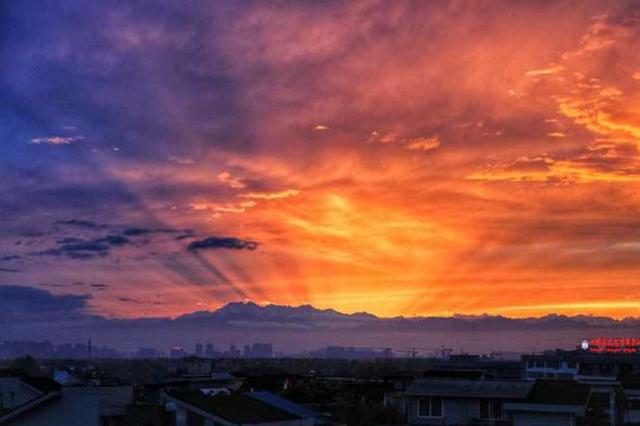 今天淮北最高35到36℃，周末将有强降雨