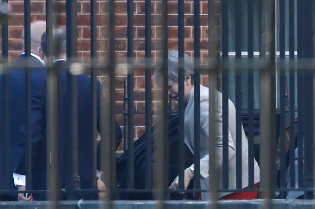 特雷莎·梅将于6月7日辞职 新党首竞争激烈