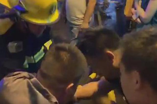 金鹰火灾中有儿童受伤？辟谣：医院并未接到火灾患儿