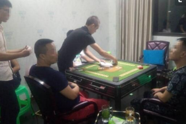 男子以举报“茶馆容留赌博”要挟老板 涉敲诈被拘留