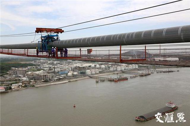 五峰山长江大桥主缆紧缆完成