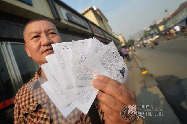 52岁考生第23次进高考考场 曾因学校不理想放弃