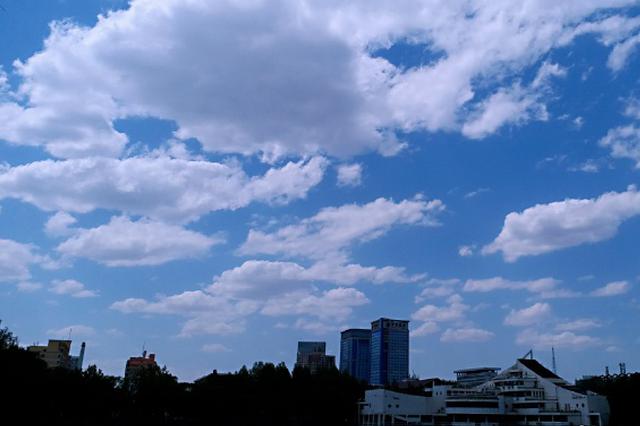 江苏发布环境空气质量通报 5市PM2.5浓度降幅未达标