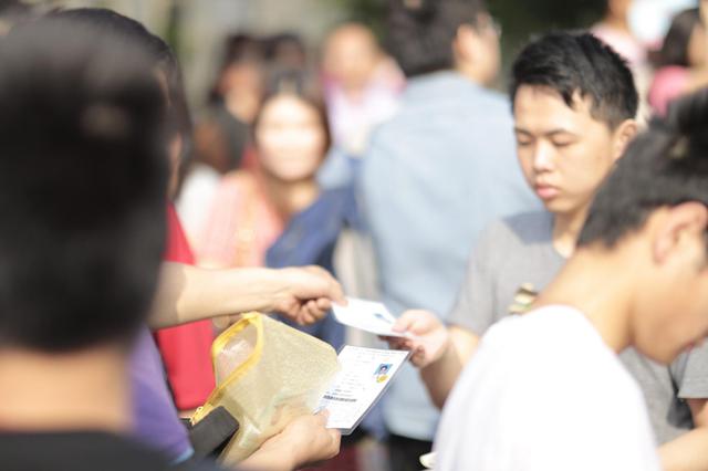 权威解析|高考英语江苏卷：平稳平和