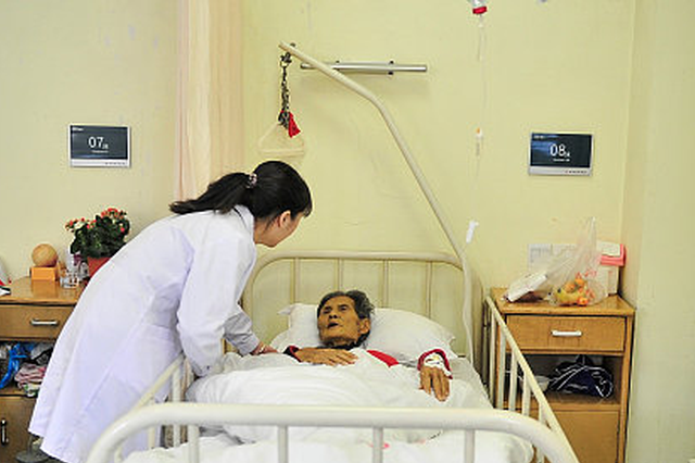 卫健委：全国2800多家公立医院开展薪酬制度改革试点