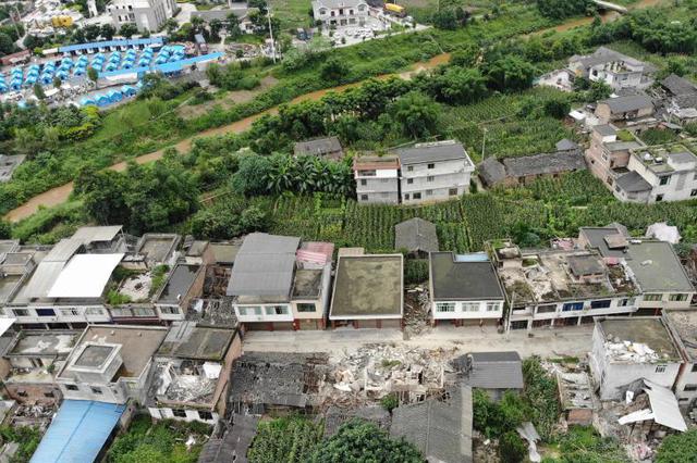 90余学生全部安全撤离，校长：突发演练每月一次