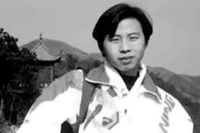 教师16年前举报腐败疑遭枪杀 媒体:别忘了李尚平案