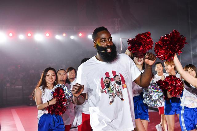 哈登就骑车违反交规事件道歉：已经委托工作人员接受处罚