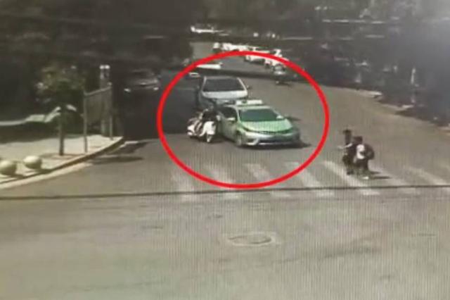 11年前诈骗被抓心怀不满 男子近日浮夸碰瓷辅警再被拘