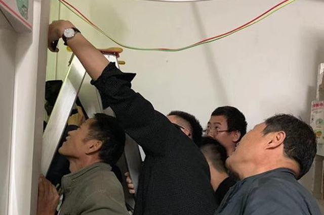 邻居装修乱砸墙 下月起南京实名投诉有奖励