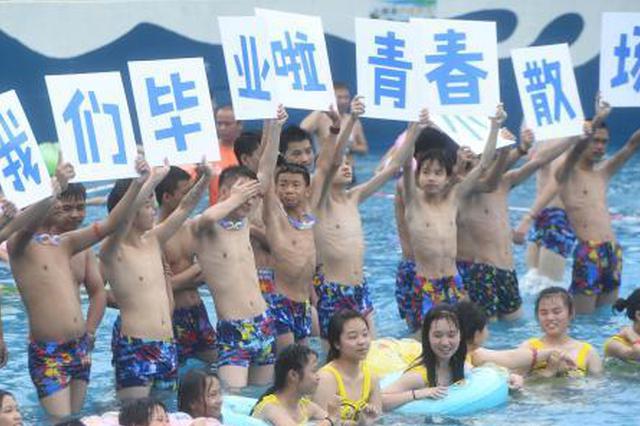 南京热点高中投档线出炉 中招第一批次录取今天开始