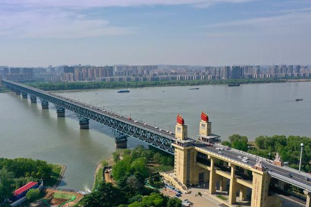 10日起，南京长江隧道恢复夜间通行