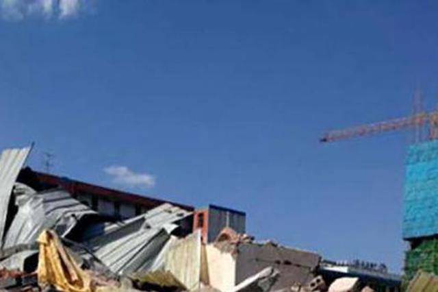 深夜拆迁被撞身亡 媒体：卫健委干部咋干拆迁的活?