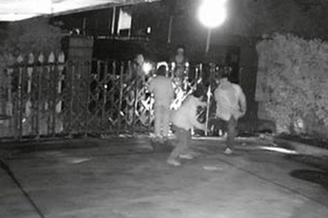 溧阳男子遭入宅追债时病亡 当地一公安干警涉事被查