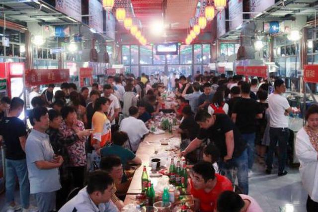 多地提出繁荣“夜经济” 南京：开放夜间闲置停车位