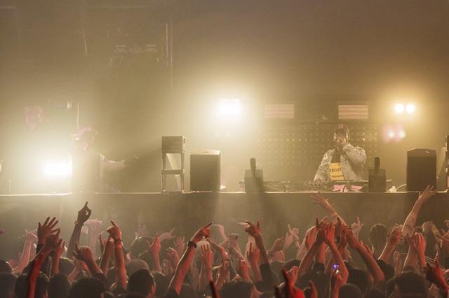 说唱歌手贝贝直播不良画面 账号被永久禁播